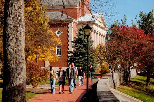 丹尼森大学（Denison University）成立于1831年，当时和现在一样，专注于培养有效的领导者和积极的公民，在美国高等教育的格局中占有一席之地。